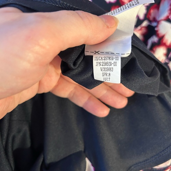 Banana Republic Pink and Navy Floral Midi Dress - Picture 4 of 7